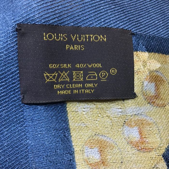 Louis Vuitton Scarf LV00132